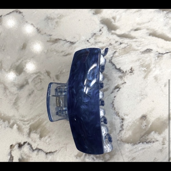 2 set claw clips - Picture 3 of 3